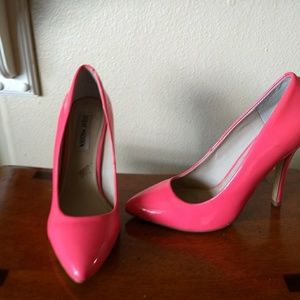 Pink heels